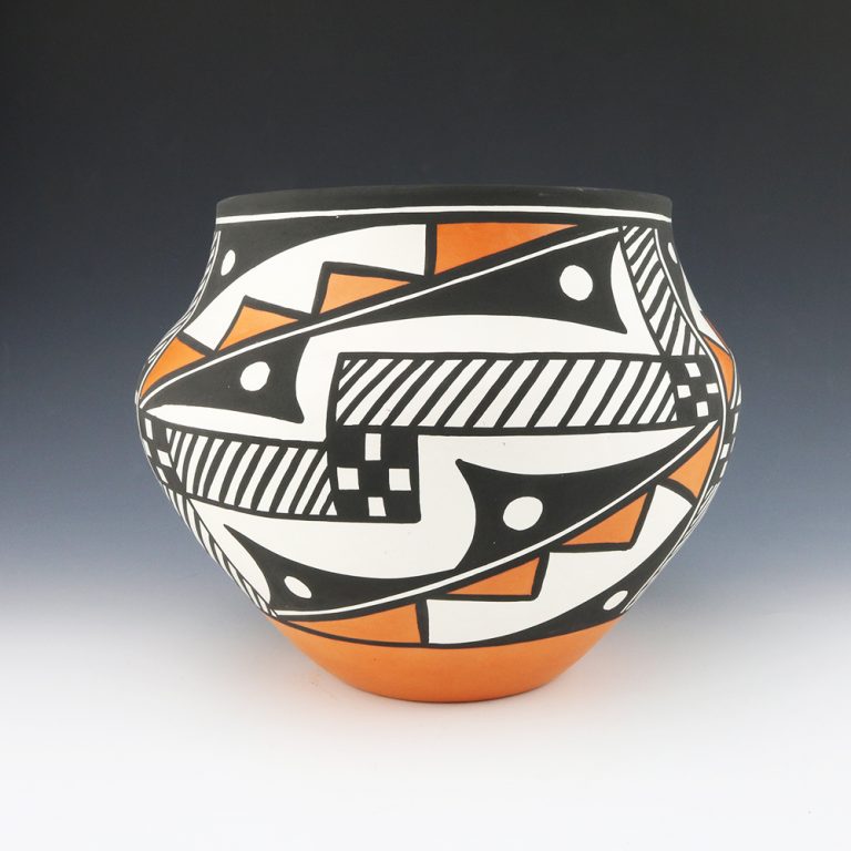 Acoma Pottery Vase By Loretta Joe Native American The Crow And The Cactus