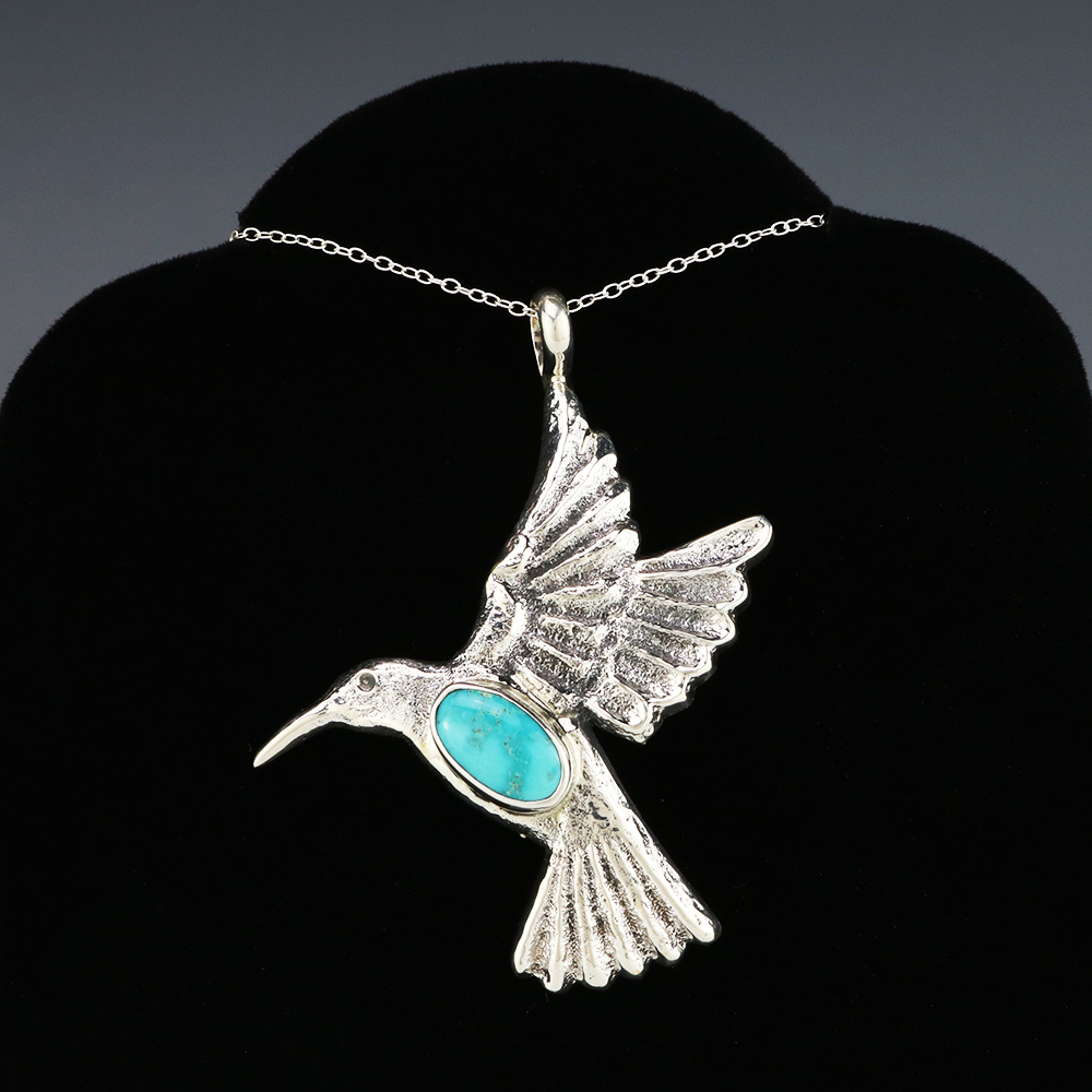 NATIVE AMERICAN NAVAJO TURQUOISE HUMMINGBIRD PENDANT BY GARY CUSTER