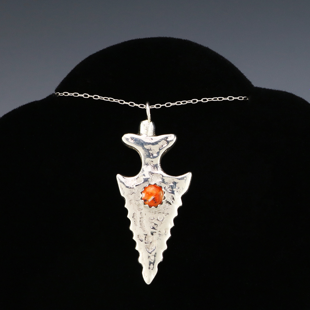 Agate Arrowhead Necklace For Sale at Wholesale Price