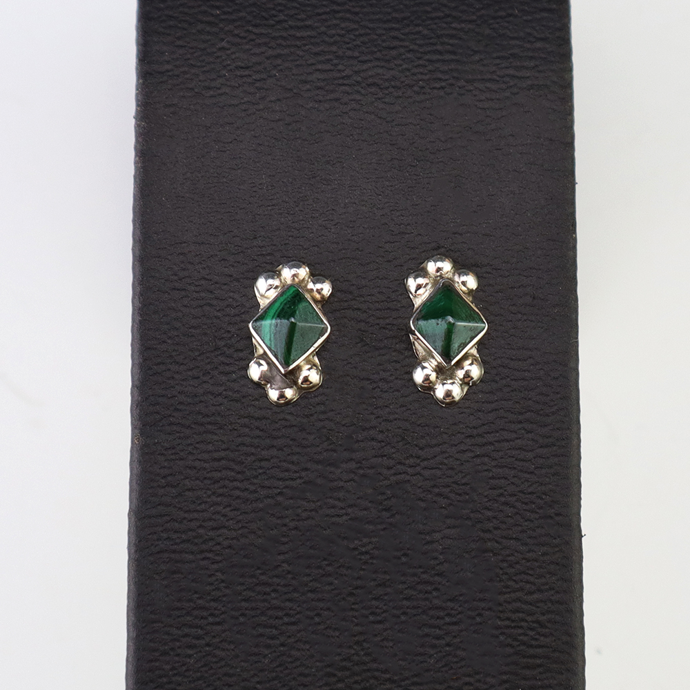 ZUNI STERLING SILVER & MALACHITE EARRINGS BY LUVETTE & FRED CACHINI