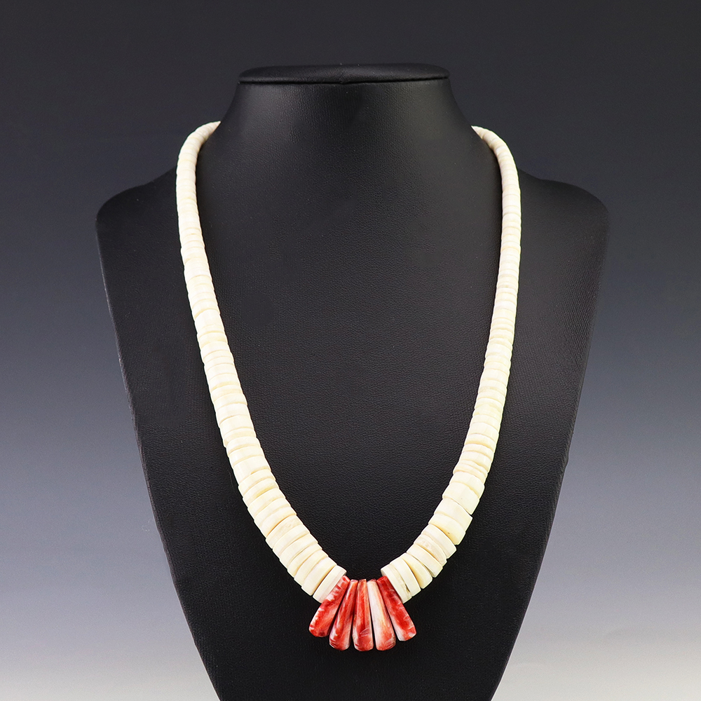 NATIVE AMERICAN KEWA WHITE CLAM & SPINY OYSTER NECKLACE BY LUPE LOVATO